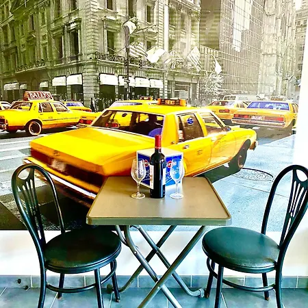 La Petite Maison Rouge *