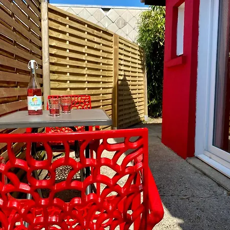 La Petite Maison Rouge Holiday home Cucq