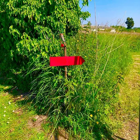 La Petite Maison Rouge