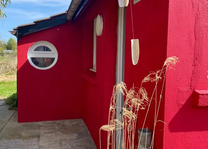 La Petite Maison Rouge *